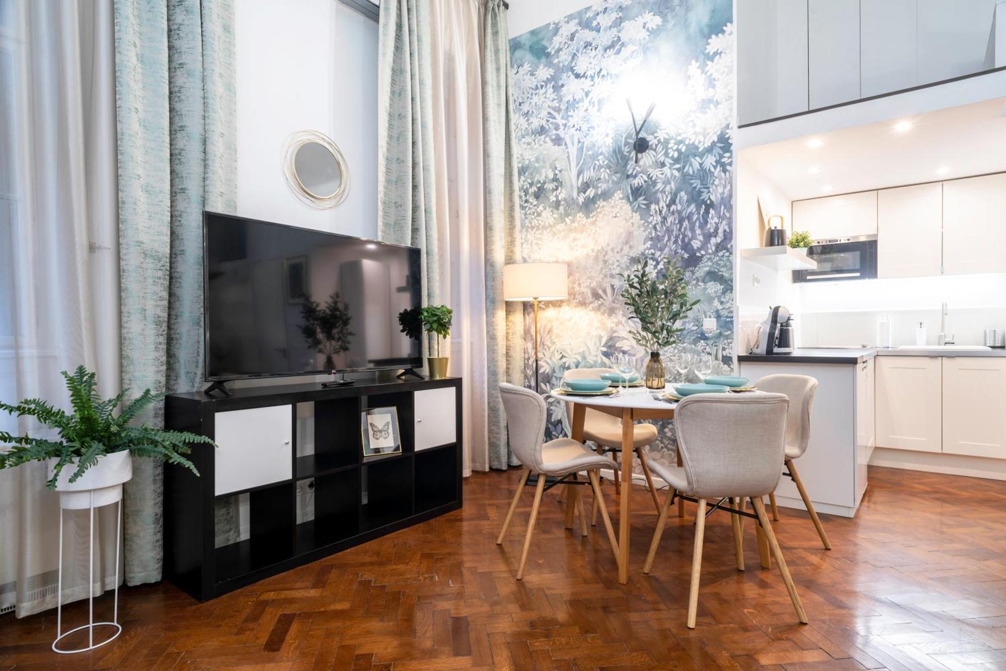 Amethyst Apartments - Kadar บูดาเปสต์ ภายนอก รูปภาพ